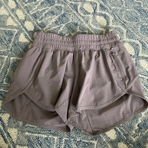 purple lulu shorts